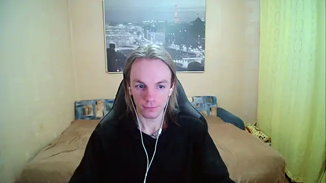 AdamDickens online show from September 25, 2025, 8:04 pm