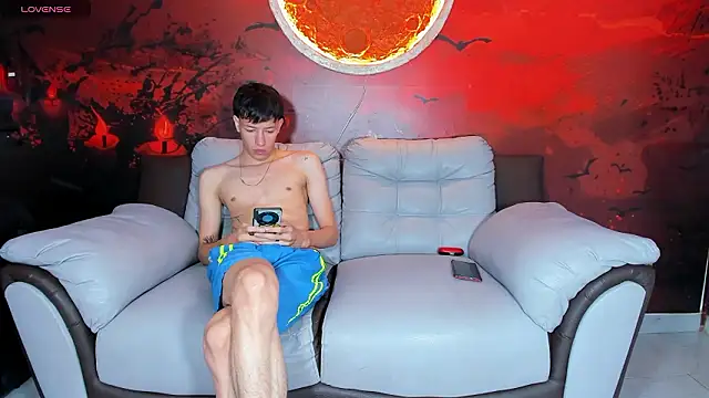 Party cocks online show from February 6, 2026, 5:36 am