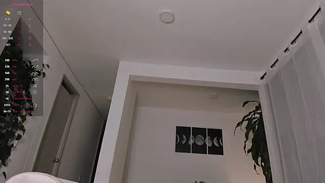 Snapshot of Hotay_andrew chatting on October 17, 2025, 11:17 pm Hotay andrew online show from October 17, 2025, 11:17 pm