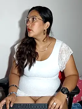 Ivy horse  online show from March 1, 2026, 9:48 pm