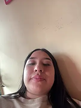 BELLAALEJA online show from April 26, 2026, 6:38 pm