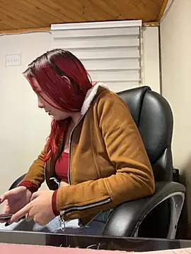 Karen18 boobs online show from November 7, 2025, 1:32 am