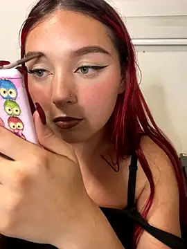 Snapshot of Karen18_boobs chatting on October 25, 2025, 2:55 am Karen18 boobs online show from October 25, 2025, 2:55 am