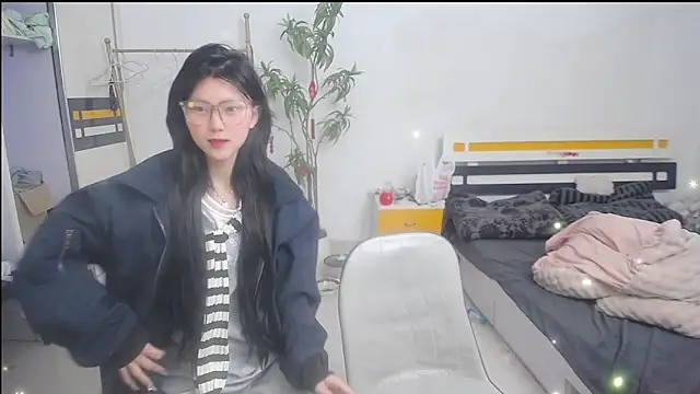 Babygirls523 online show from October 24, 2025, 1:54 pm