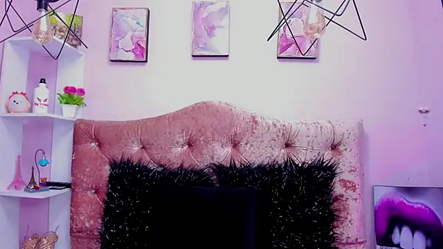 megha noa online show from September 27, 2025, 8:37 pm