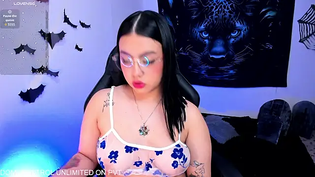 Snapshot of nicol_ruizz chatting on October 18, 2025, 6:21 pm nicol ruizz online show from October 18, 2025, 6:21 pm