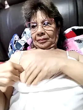 Snapshot of OliviaMorris1 chatting on September 16, 2025, 12:39 pm OliviaMorris1 online show from September 16, 2025, 12:39 pm