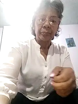 Snapshot of OliviaMorris1 chatting on February 7, 2026, 4:48 pm OliviaMorris1 online show from February 7, 2026, 4:48 pm