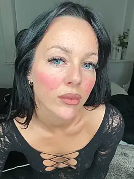 Snapshot of juicylucie chatting on October 11, 2025, 11:50 pm juicylucie online show from October 11, 2025, 11:50 pm