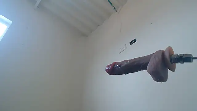 Monserrat Sweet online show from April 9, 2026, 7:31 pm