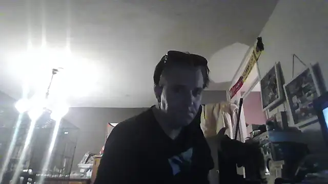 Snapshot of JasperGeil chatting on October 26, 2025, 7:25 pm JasperGeil online show from October 26, 2025, 7:25 pm