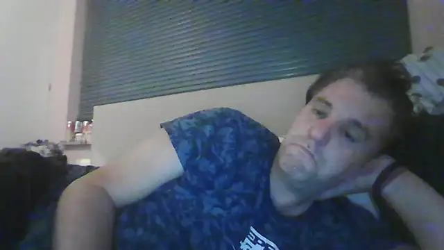 Snapshot of JasperGeil chatting on October 17, 2025, 9:05 pm JasperGeil online show from October 17, 2025, 9:05 pm