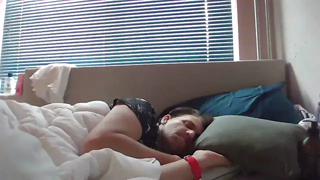 Snapshot of JasperGeil chatting on September 23, 2025, 11:17 am JasperGeil online show from September 23, 2025, 11:17 am