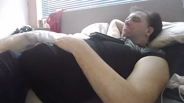 Snapshot of JasperGeil chatting on October 21, 2025, 10:25 am JasperGeil online show from October 21, 2025, 10:25 am