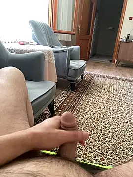 Snapshot of Salih0634 chatting on June 18, 2026, 8:13 am Salih0634 online show from June 18, 2026, 8:13 am
