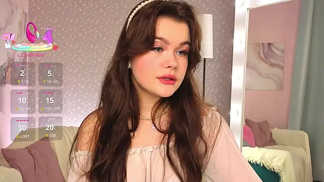 Snapshot of ShyEmma_ chatting on September 26, 2025, 12:06 am ShyEmma  online show from September 26, 2025, 12:06 am