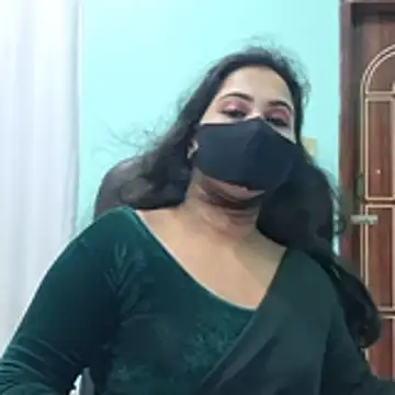 Snapshot of Bristy- chatting on October 22, 2025, 6:07 pm Bristy- online show from October 22, 2025, 6:07 pm