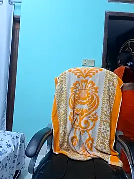 Bristy- online show from December 18, 2025, 4:22 pm