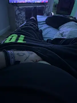 mrandmrsdarkside online show from April 15, 2026, 9:04 pm