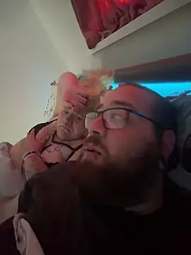 mrandmrsdarkside online show from April 10, 2026, 6:53 am