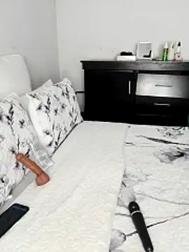 ChubbyBitch26 online show from February 25, 2026, 12:38 pm