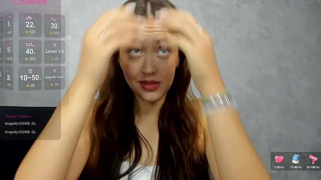 Snapshot of SaraMoren0 chatting on September 12, 2025, 1:22 pm SaraMoren0 online show from September 12, 2025, 1:22 pm