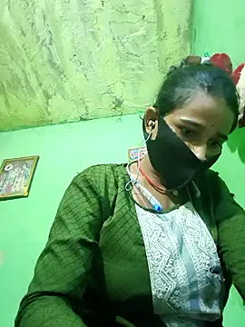 Snapshot of PIHU999 chatting on October 9, 2025, 3:40 am PIHU999 online show from October 9, 2025, 3:40 am