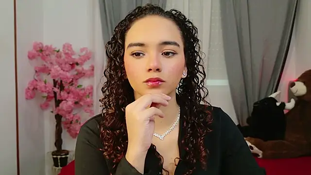 Taylor Tina online show from October 8, 2025, 3:35 pm