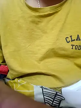 Snapshot of MISS_RIYA14 chatting on February 12, 2026, 6:35 am MISS RIYA14 online show from February 12, 2026, 6:35 am