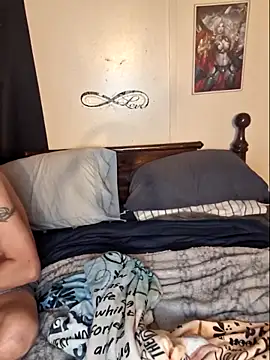 Snapshot of Shy_Naughty_Girl chatting on October 17, 2025, 4:16 am Shy Naughty Girl online show from October 17, 2025, 4:16 am