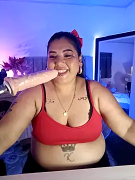 Snapshot of AndreaKinky chatting on November 30, 2025, 8:15 am AndreaKinky online show from November 30, 2025, 8:15 am