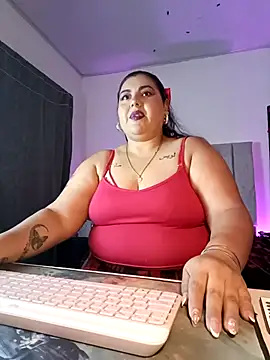 AndreaKinky online show from April 17, 2026, 8:28 am