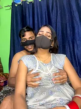 SEXY-SIMI-BHABI online show from October 19, 2025, 8:17 am