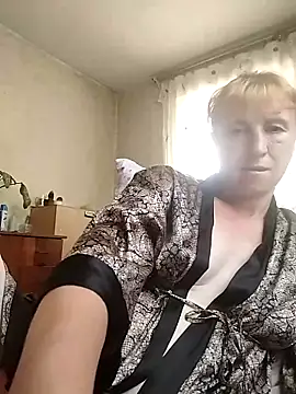 Flower2931 online show from June 23, 2026, 8:56 am