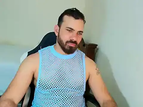 Snapshot of max_love255 chatting on September 21, 2025, 7:52 pm max love255 online show from September 21, 2025, 7:52 pm