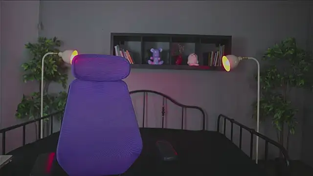 Sabrina bloom online show from November 14, 2025, 2:10 pm