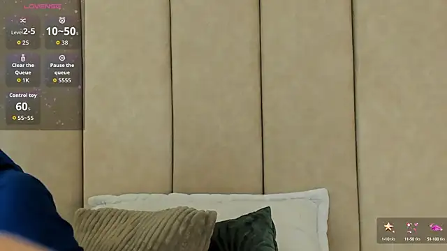  Zahiira  online show from September 20, 2025, 11:37 am