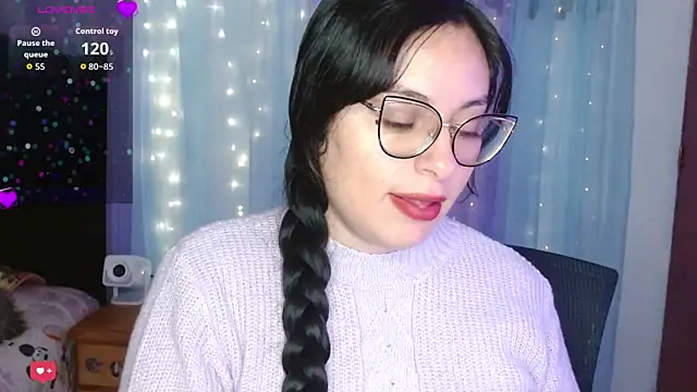 Camila Ord online show from November 21, 2025, 7:13 pm