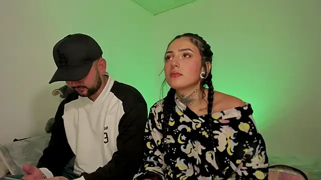 lola n apolo online show from September 9, 2025, 3:16 am