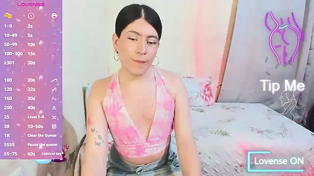 xxxEmmaxx online show from November 26, 2025, 3:17 am