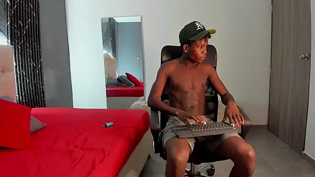 Snapshot of Johan_barreto chatting on October 19, 2025, 2:03 am Johan barreto online show from October 19, 2025, 2:03 am