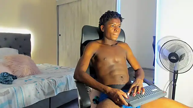 Snapshot of Johan_barreto chatting on October 14, 2025, 1:50 am Johan barreto online show from October 14, 2025, 1:50 am