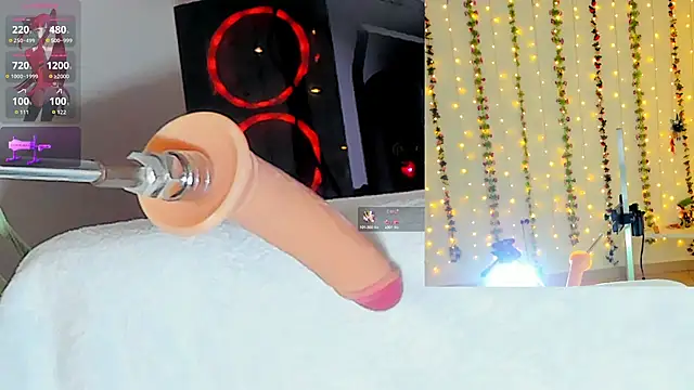 Kitty  Rose   online show from October 5, 2025, 10:28 am