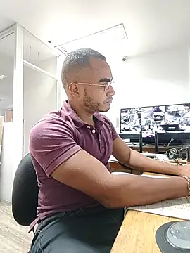 SanChacal5694 online show from July 14, 2026, 10:16 pm