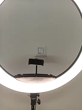 Snapshot of Sexy_kaira01 chatting on October 22, 2025, 3:44 pm Sexy kaira01 online show from October 22, 2025, 3:44 pm