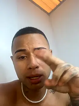 Snapshot of _Logan_Colton_ chatting on September 25, 2025, 4:46 pm Logan Colton online show from September 25, 2025, 4:46 pm