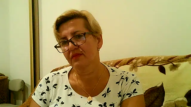 Dana4921 online show from September 22, 2025, 5:19 pm