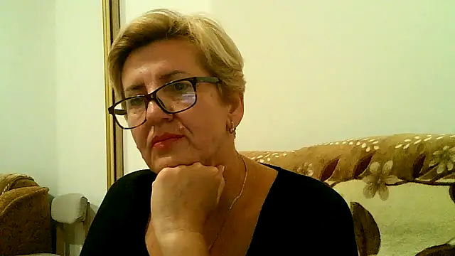 Dana4921 online show from September 18, 2025, 5:27 pm