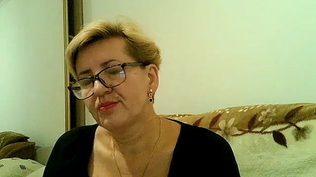 Dana4921 online show from October 21, 2025, 3:44 pm