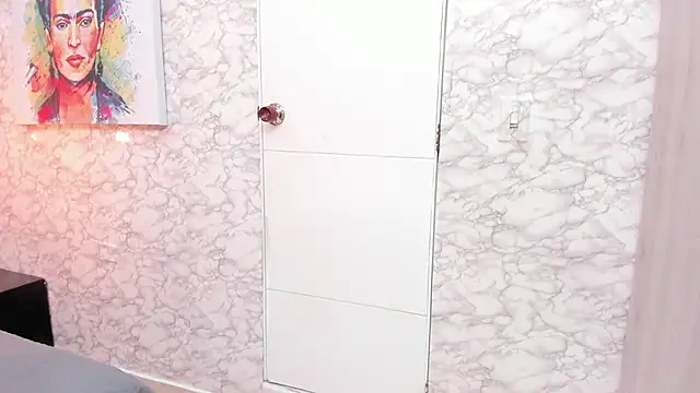 Snapshot of SASHA_BROWNIE__ chatting on September 8, 2025, 7:57 pm SASHA BROWNIE online show from September 8, 2025, 7:57 pm